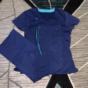 Navy blue 💙 scrub star set